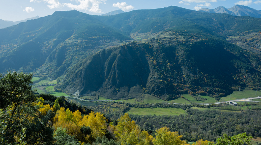 Fotografia: Ramon Oromí a Flickr  'Les Valls d'Àneu des de Sant Roc de Llavorre'