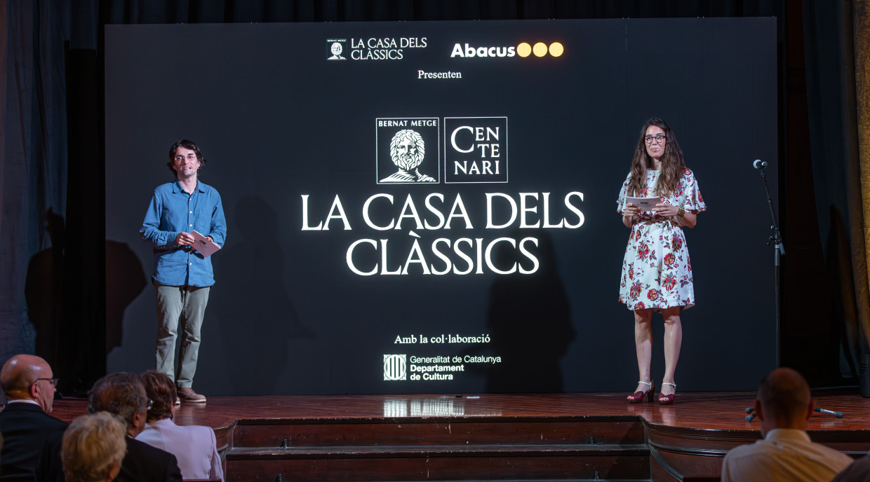 El catàleg de la col·lecció està format per més de 440 volums, 130 autors clàssics i 140 traductors. La Casa dels Clàssics, Miquel Monfort