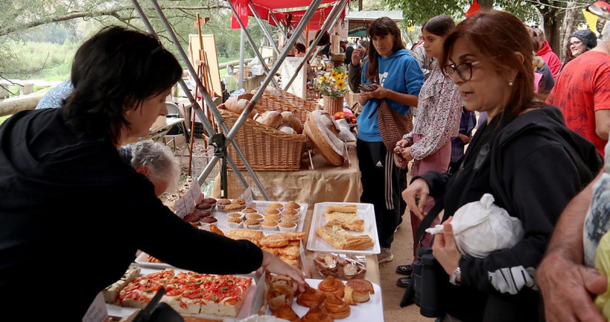 Una de les parades amb producte alimentari agroecològic a la Fira alTERna't. Josep comajoan Colomé